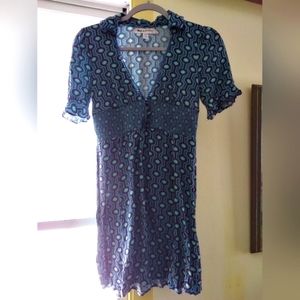 Short- sleeved printed mini dress